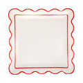 Plato cuadrado con borde rojo